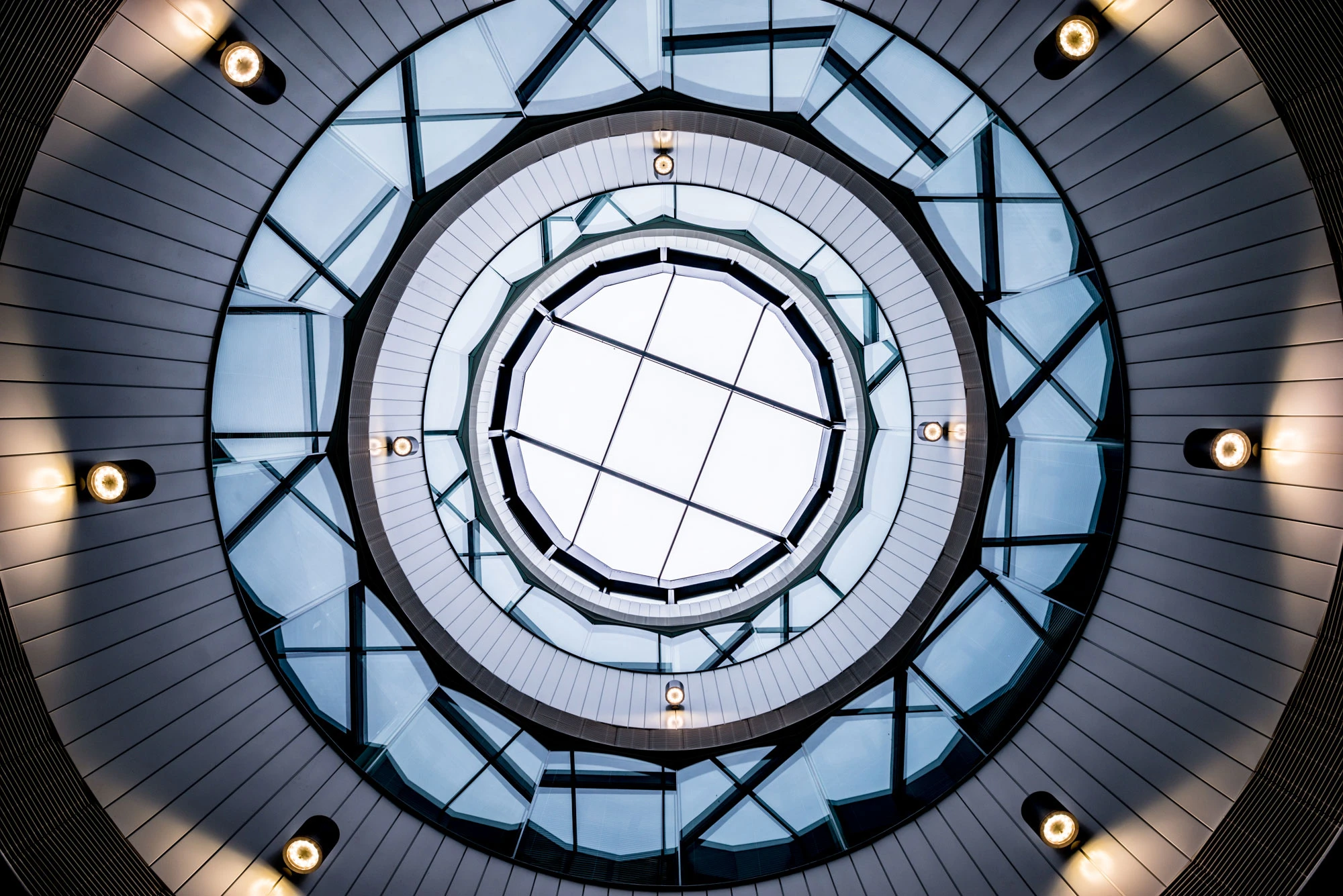 TEC Atrium building website example on PixelClub