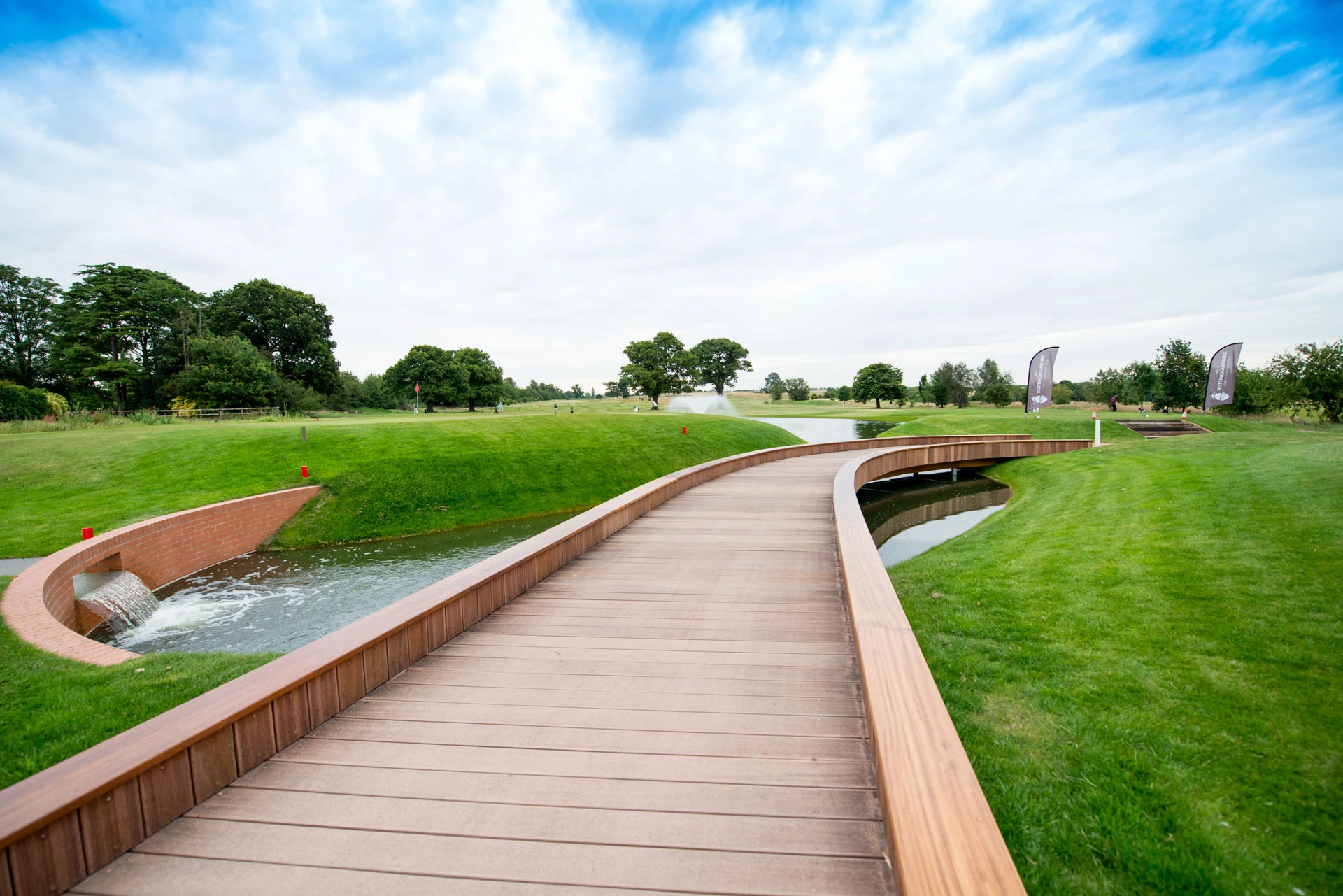 Golf club website example on PixelClub
